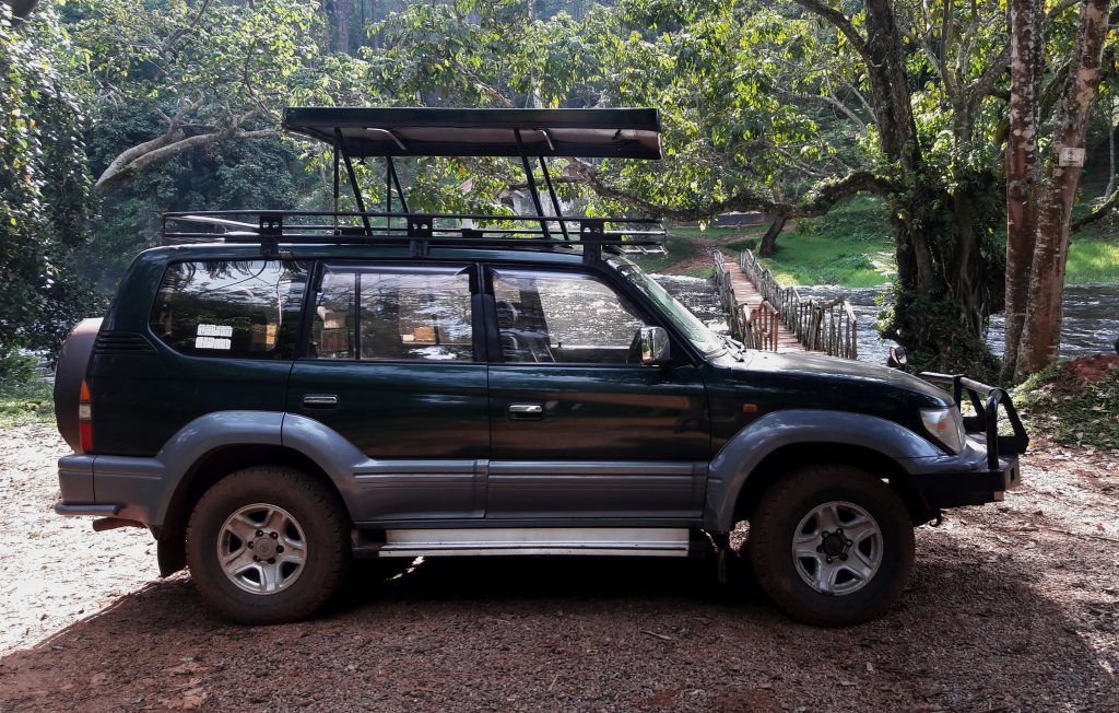 rooftop safari cars